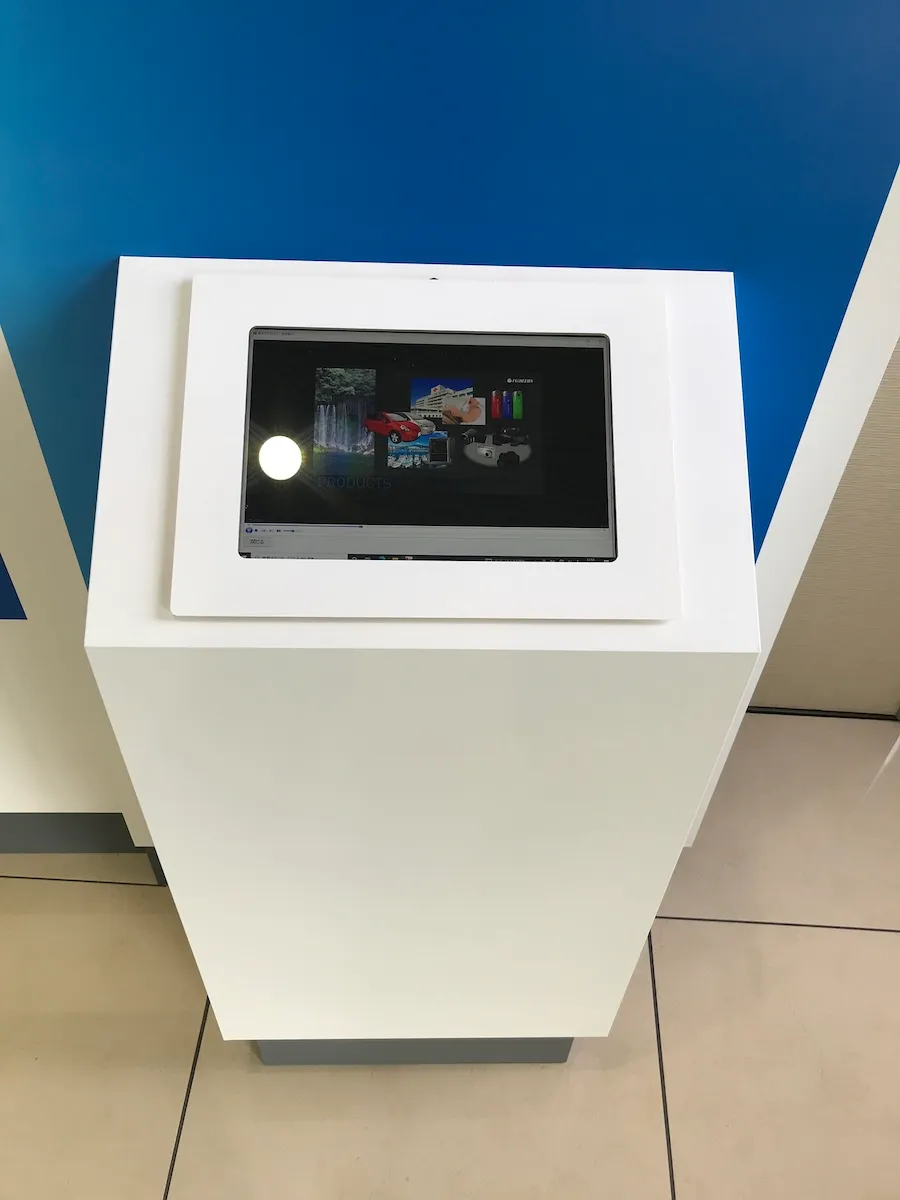 株式会社富士セラミックス　ショールーム写真